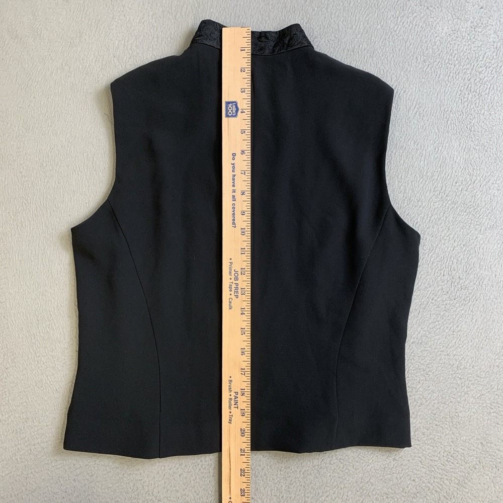 NYGARD Collection Vest Women's Size 10 Black Buttons Polyester RN 54365 - Picture 6 of 13